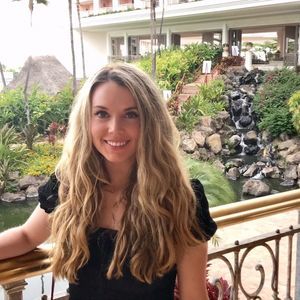 Meet your Posher, Amy